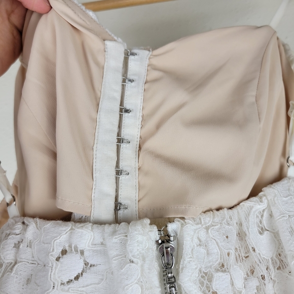 NBD X NAVEN allie floral lace white mini dress - Picture 7 of 10